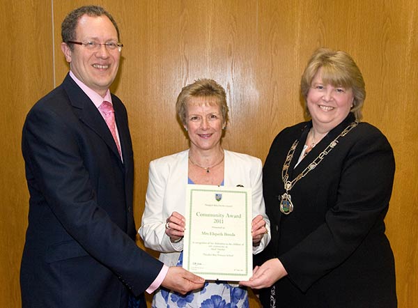 Elspeth Bonds Award