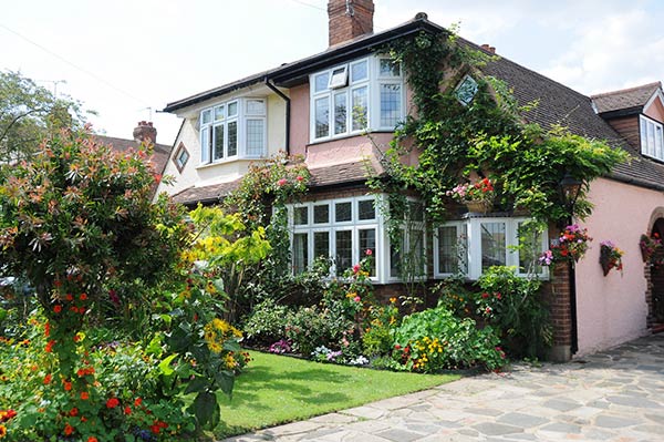 Front Gardens Competition