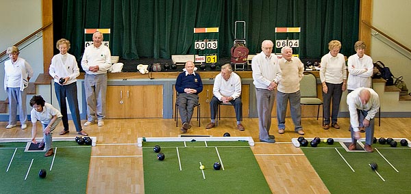 Short Mat Bowls